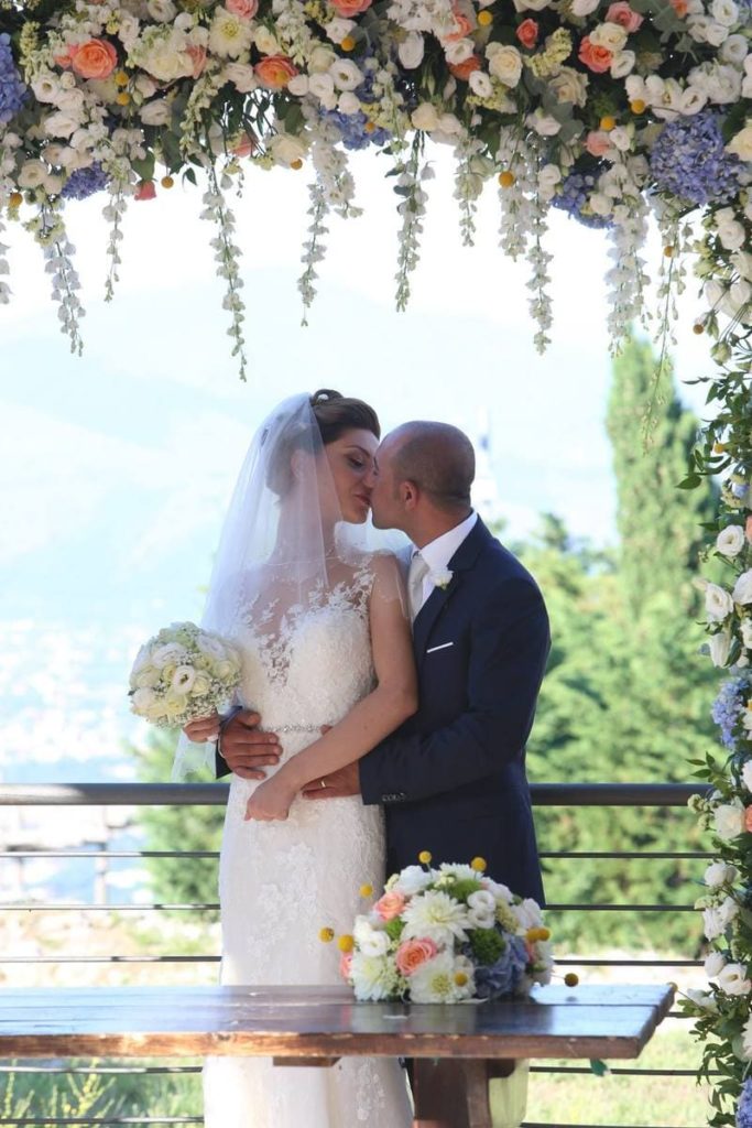 Andrea e Rosanna sposi a Napoli